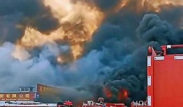 石家庄爆料大火事件视频,惊心动魄的救援瞬间